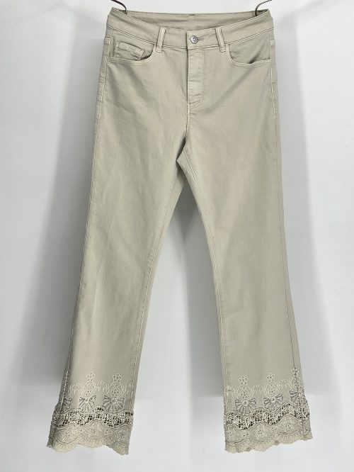 Custom-made ladies' jeans