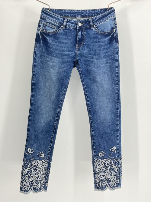 Custom-made ladies' jeans